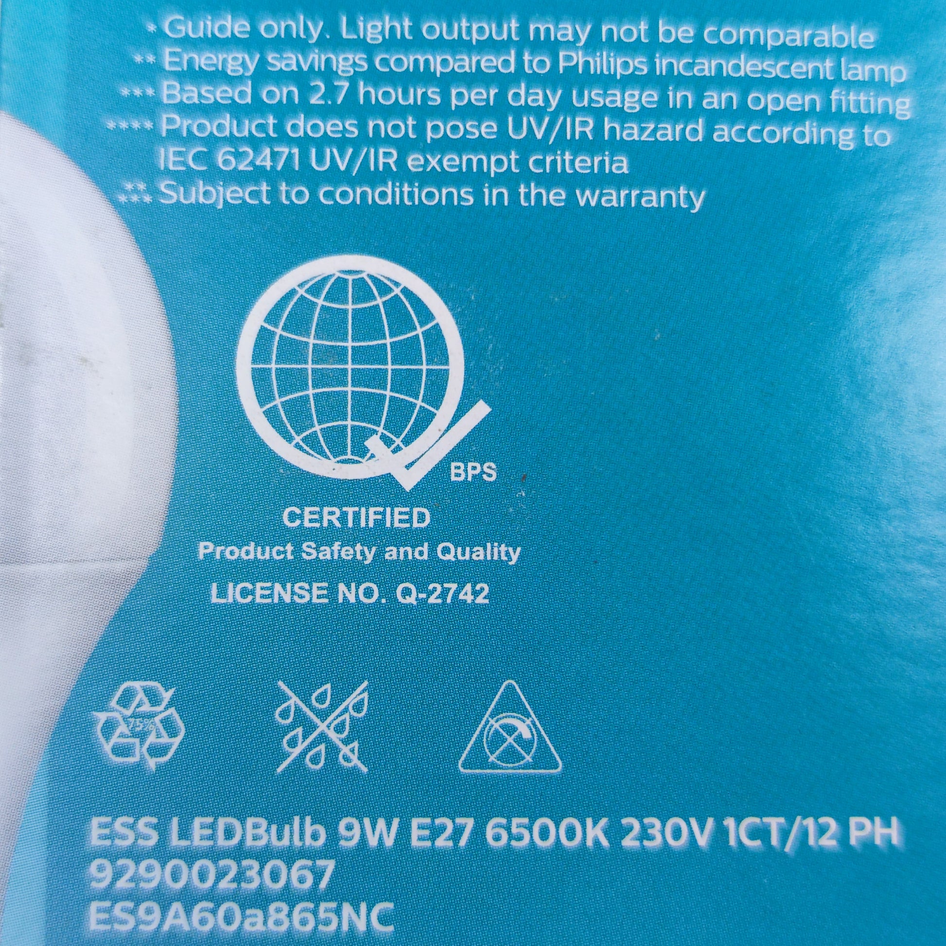 Philips E27 LED bulb 3000K Essential Series for energy-efficient lighting with long lifespan