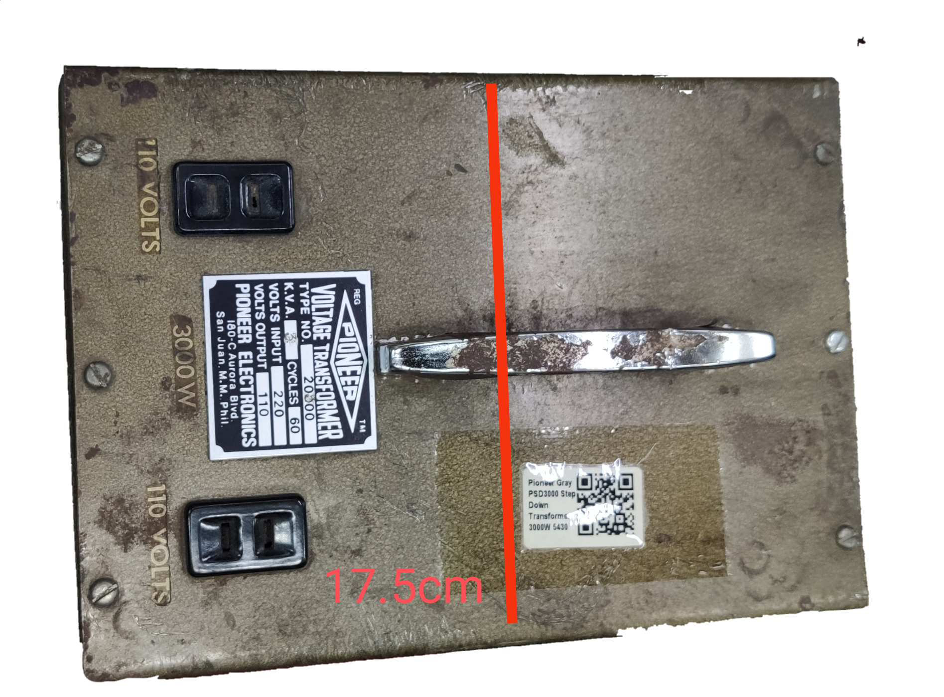 Denko 3000W Step Down Transformer 220V with dual 110 volts outlets and metal handle