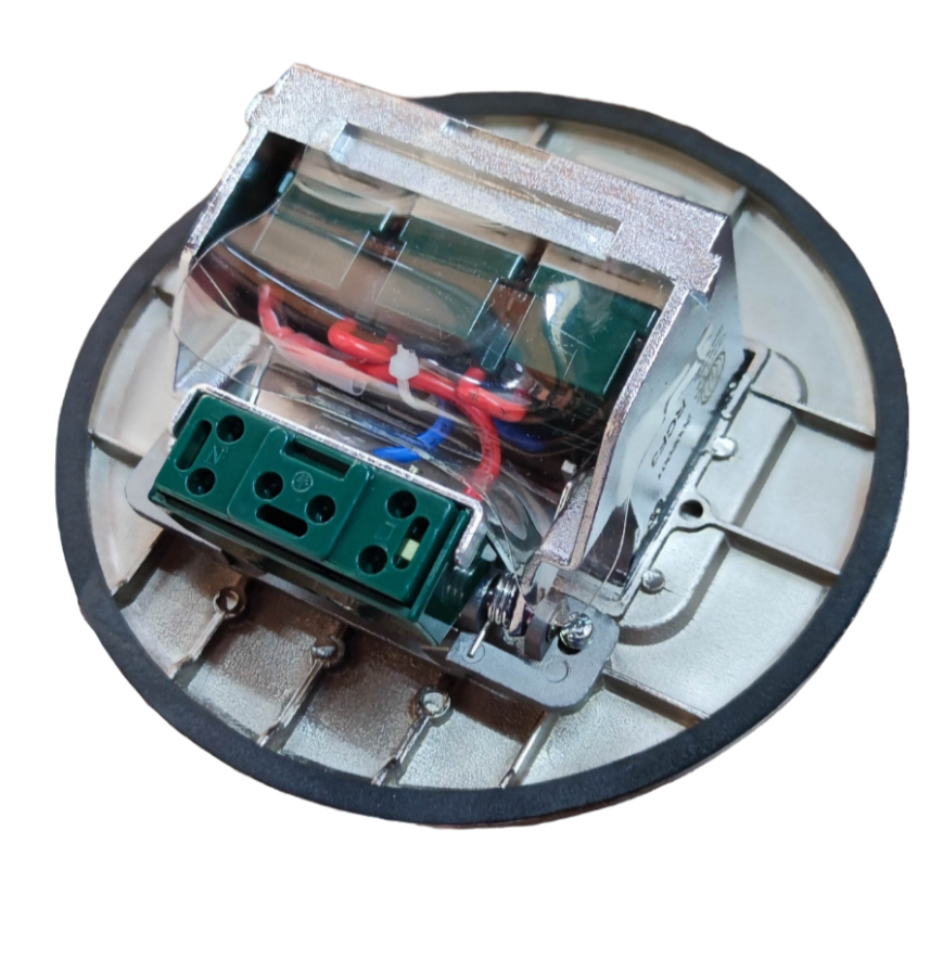 Royu Pop-Up 3 Gang Outlet Universal 10A 250V with exposed wiring and metal casing for power points and switches