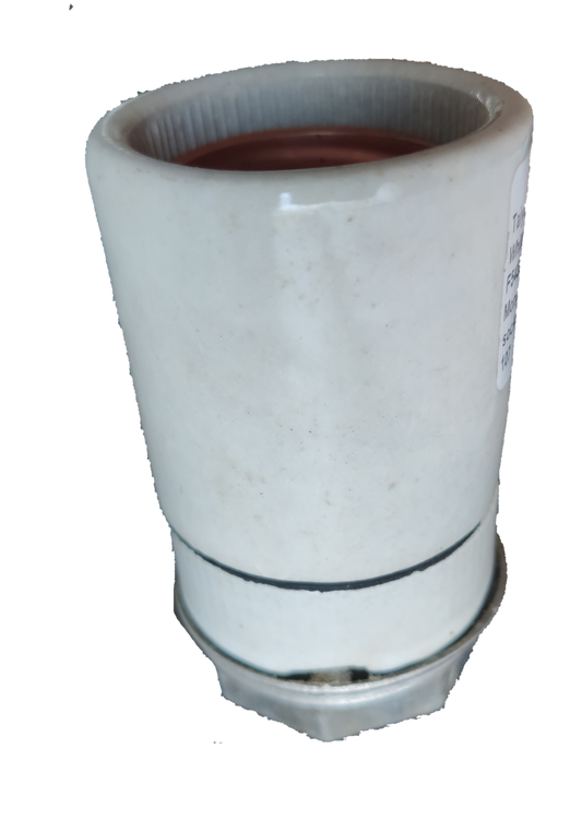 Porcelain E40 Socket Taiyou for reliable lighting installations and accessories