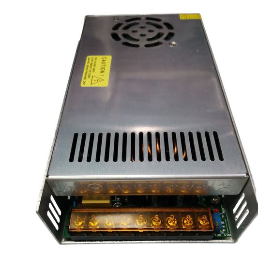 ZwitseRise Power Supply 12V 50A with cooling fan and multiple output connectors