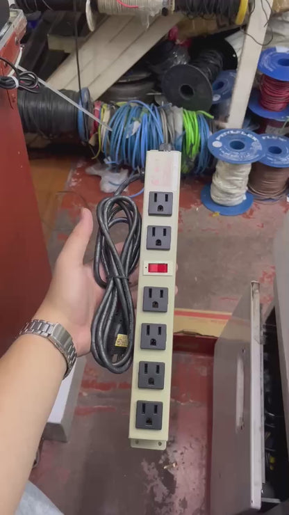 China 6 Gang Extension Outlet with Switch Power Strip