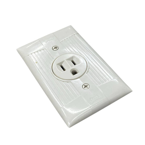 817/131-CEagle 1 Gang Outlet with Plate Cover White or Cream 15A 250V 817/131-C