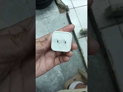 Omni Universal Adaptor, Round to Flat Adaptor, Universal to Flat Pin Adaptor 10A 250V WUA-002