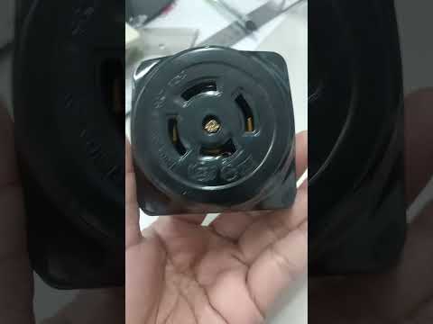 Grippes 20A 3P+E 220V Twist Lock Outlet Surface Type LK2420K-1