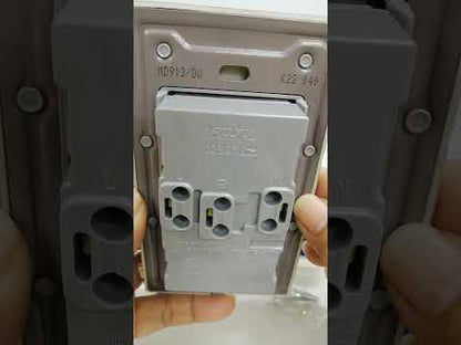 Royu Duplex Universal with Ground 15A 250V Plano Series Dark Wood