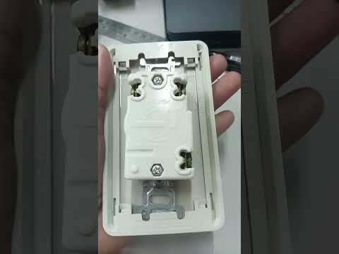 Panasonic 15A P Twist Lock Outlet with Plate 2P+E (3P) 125V (ML-1) WF2315 and WNF6253W-8 Twistlock Electx Electrical Supply