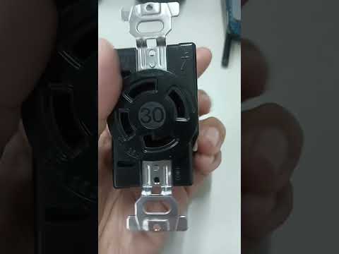 Panasonic 30A Twist Lock Outlet 3P+E (4P) 250V (NEMA L6) WF2430