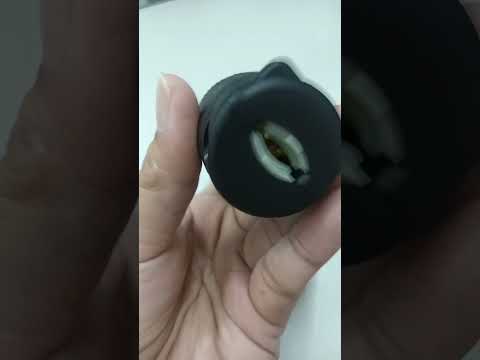 Grippes 15A 125V Twist Lock Plug  Twistlock Plug with Ground 2P+E( 3Pins) BL515P Nema L-5 Twist to Lock Electx Electrical Supply