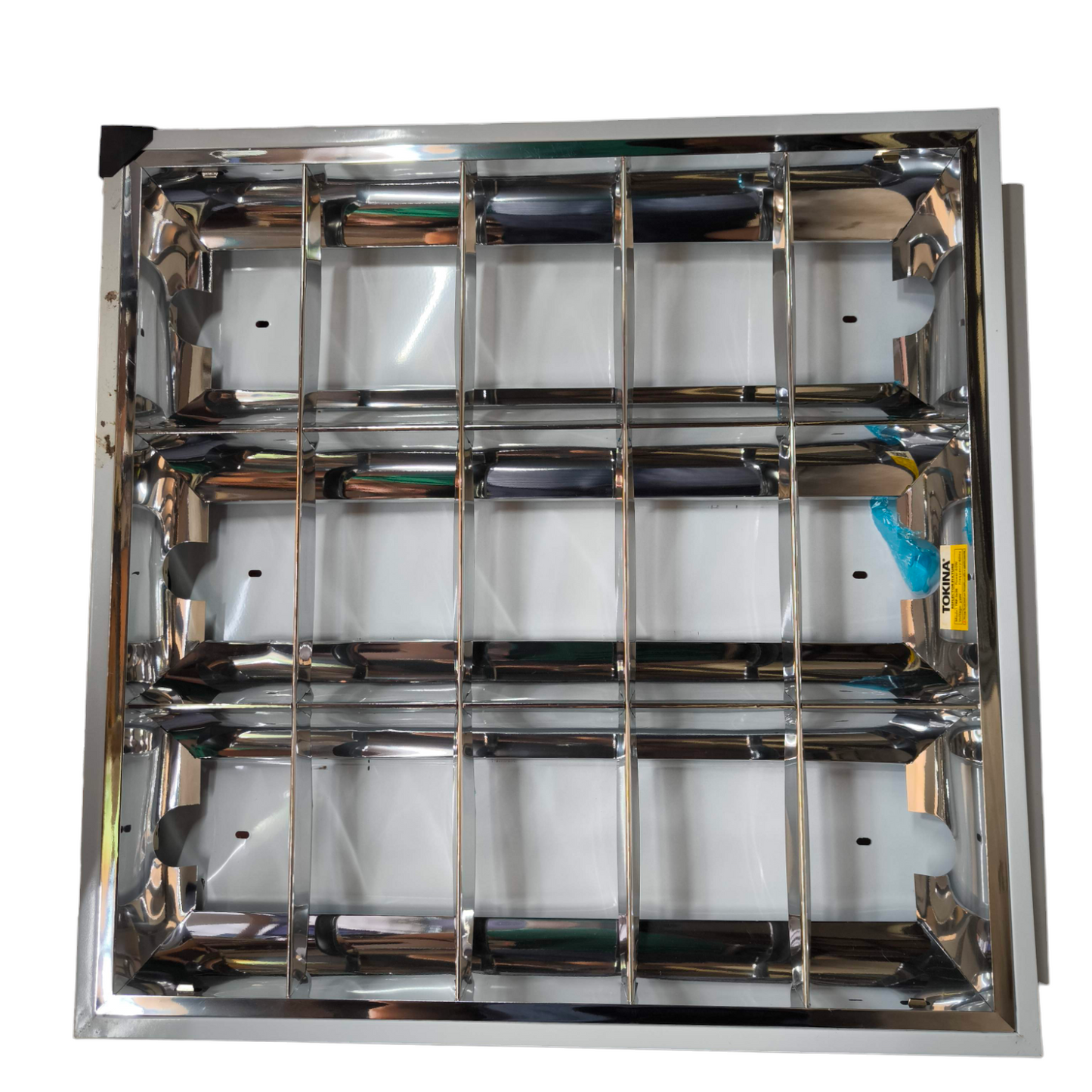 Tokina 3x20W Recessed Fixture for Fluorescent lighting installation accessory with reflective metal grid