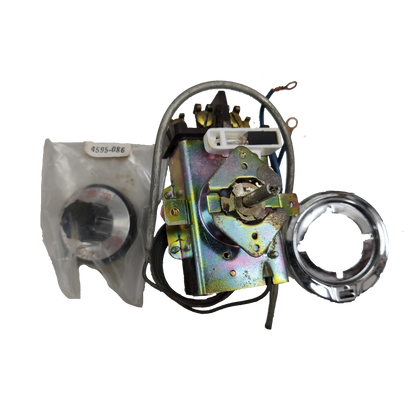 Robertshaw Thermostat 200F to 550F metal cooking equipment part with control knob and mounting ring