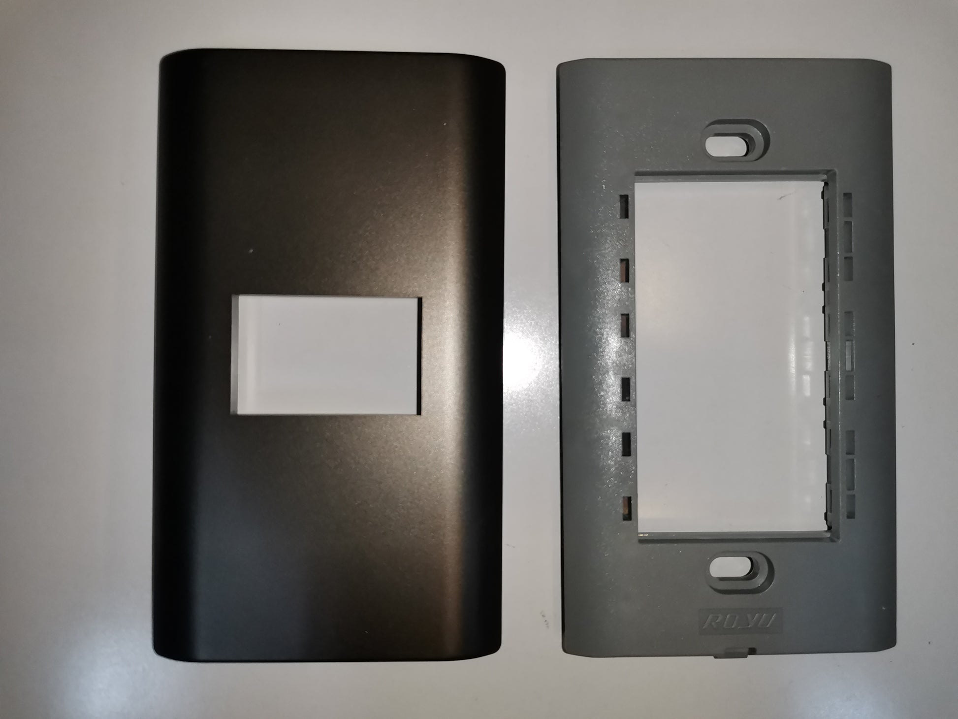 Royu 1 Gang Faceplate Dark Gray front decorative cover with matching gray plastic mounting frame