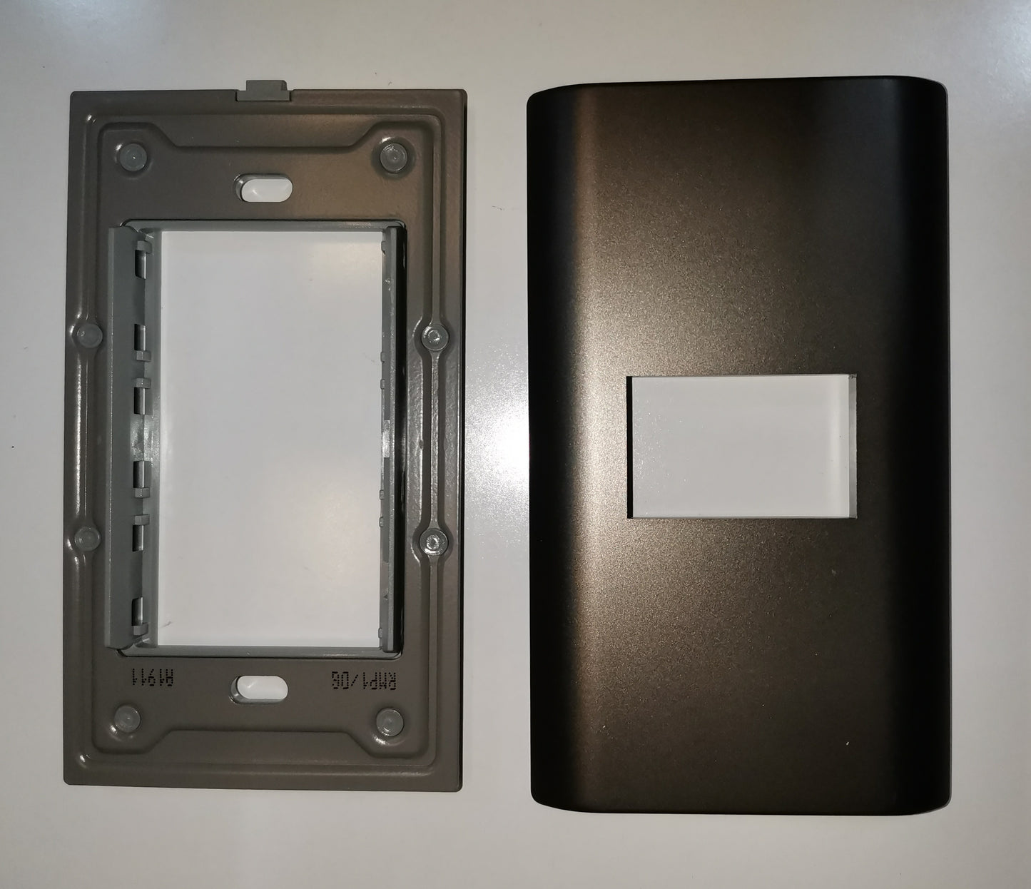 Royu 1 Gang Faceplate Dark Gray with mounting frame and dark gray decorative cover showing rectangular switch opening