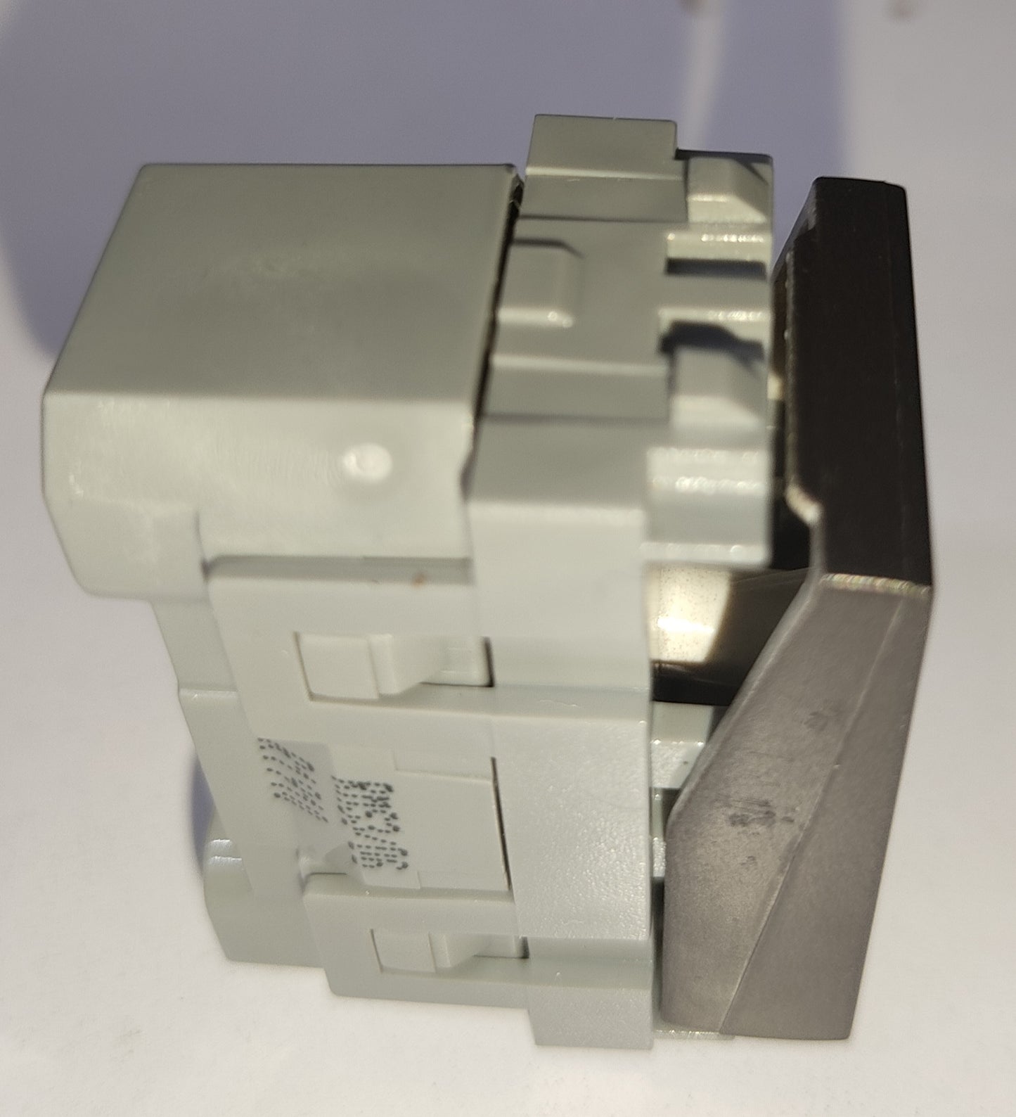 Royu 3 Way Switch Device Dark Gray modular single rocker wall switch mechanism side view with mounting clips