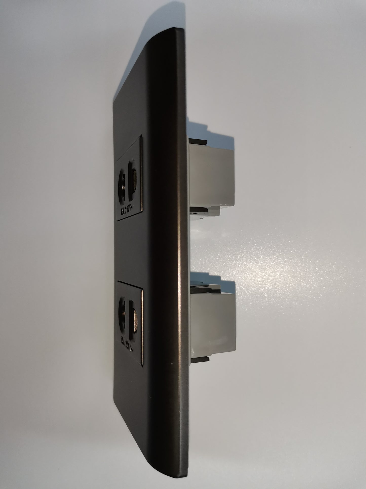 Royu dark gray plano series outlet double socket power point with USB ports