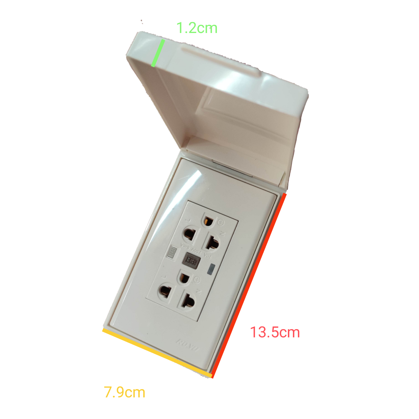 Royu GFCI outlet 20A 220V with protective cover and dual socket design for electrical safety