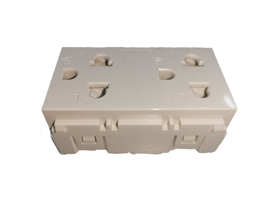 Royu Universal Duplex Outlet with Shutter white dual power socket for safe electrical connections