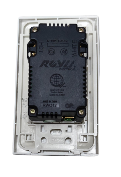 Royu Universal Outlet with Plate 16A 220V back view showing wiring connections and mounting frame
