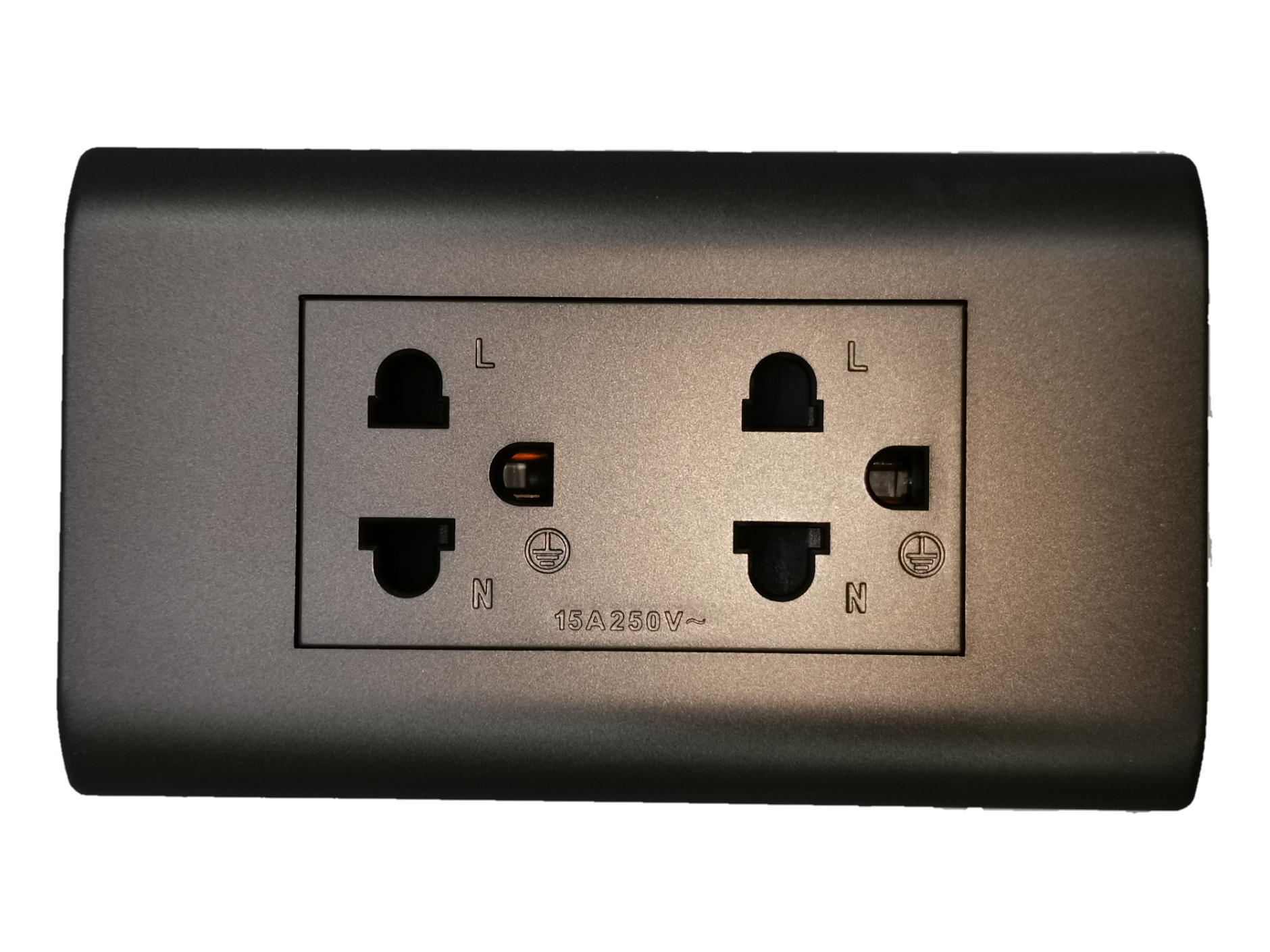 Royu outlet with ground dark gray power point with dual sockets and safety features