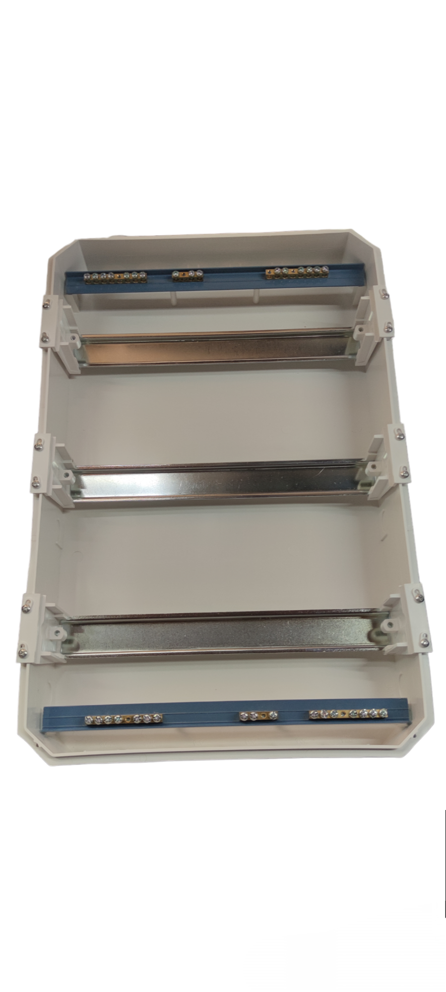 Sassin 36 ways recessed panel board with multiple metal busbars for electrical circuitry and parts