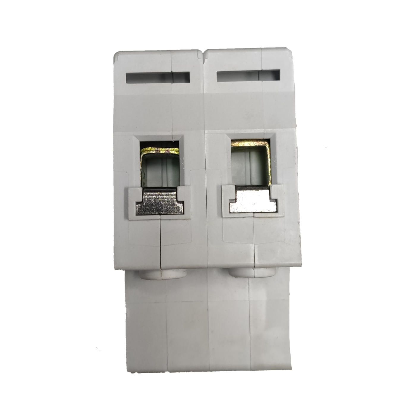 Sassin Miniature Circuit Breaker 25A 2Pole white electrical component for circuit protection