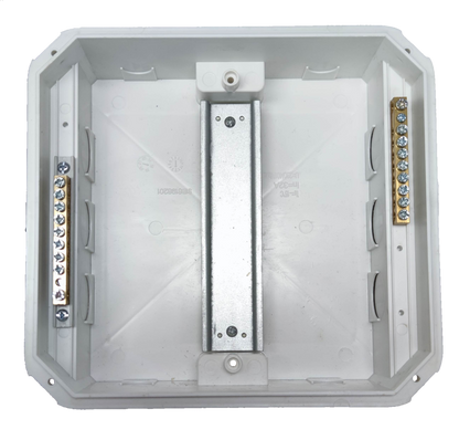 Schneider 8 Ways Distribution Panel IP40 electrical circuitry part white enclosure with metal mounting bracket