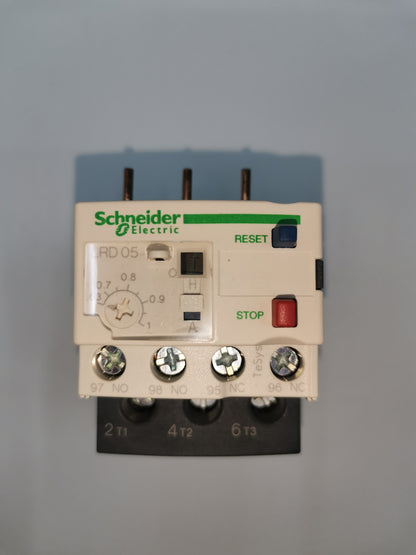 Overload Relay LRD05 Schneider Electric with reset and stop buttons for electrical circuit protection