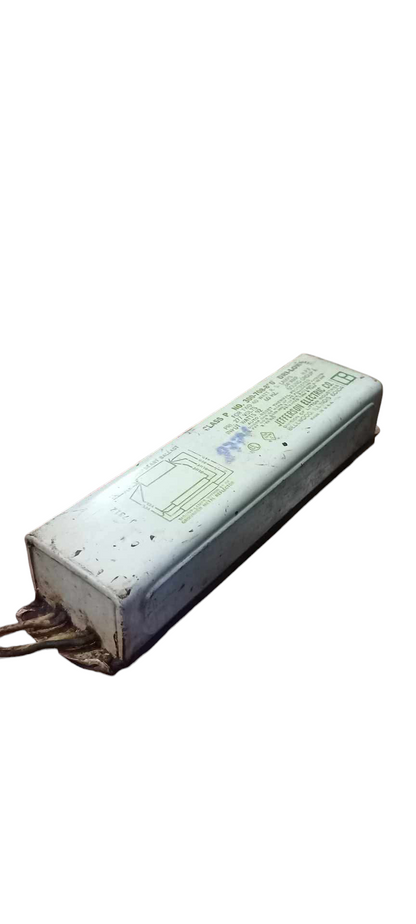 Universal Start Ballast 2 x 40W 2x40W 277V AC electrical circuitry part with metal casing