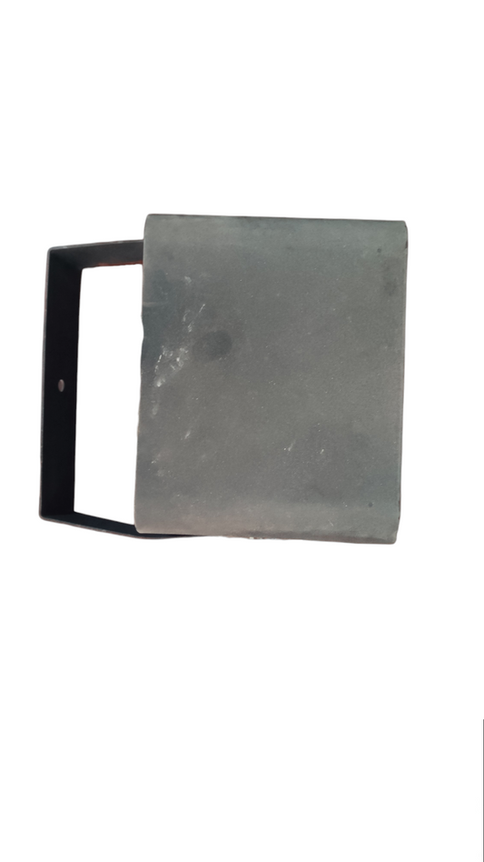 Sub Zero strobe light with red filter 220V in a gray metal casing with mounting bracket