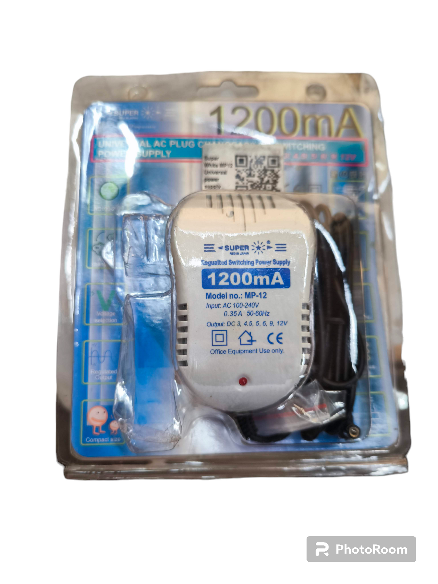 Universal Adaptor 1200mA Output 3V packaged with cables for electronic device power supply