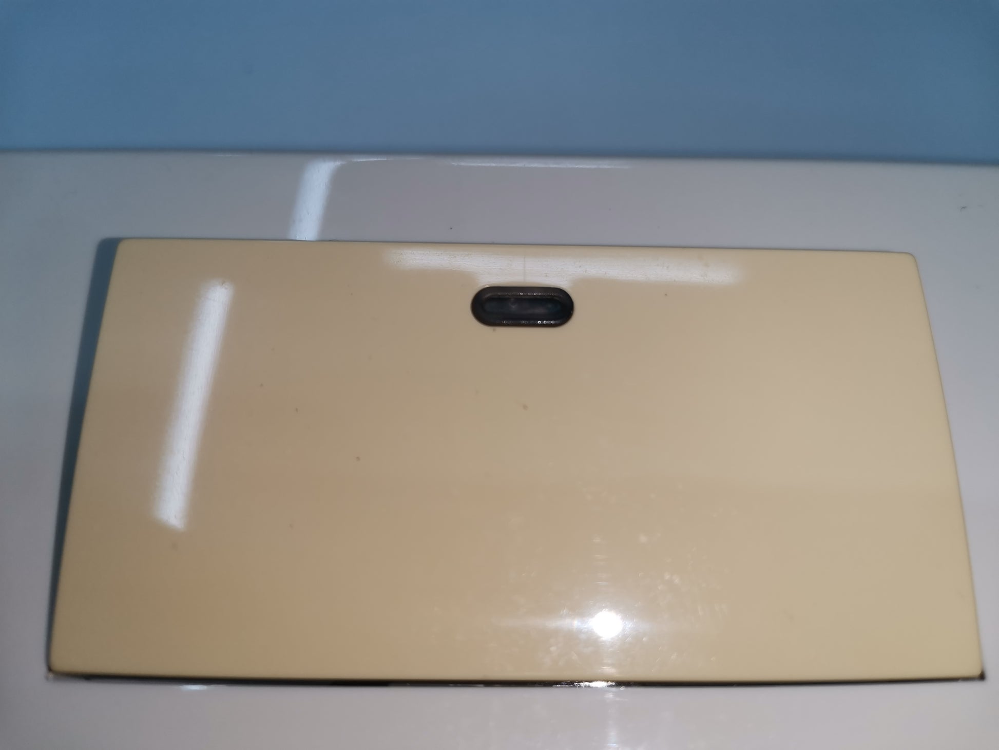 Royu Switch 1gang Flush Type with Led beige color electrical wall switch for home use