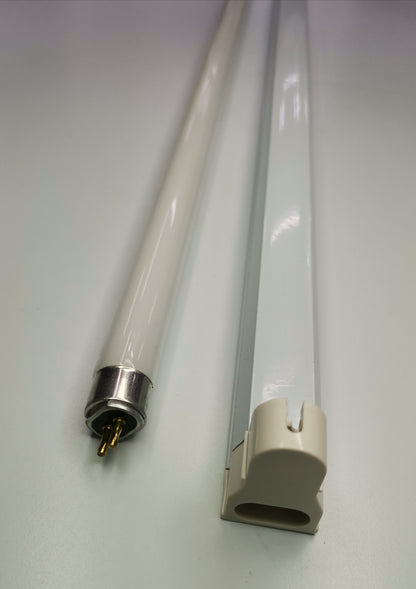 T5 colored fluorescent lamp 220V tube with metal and plastic end caps from Firefly and China