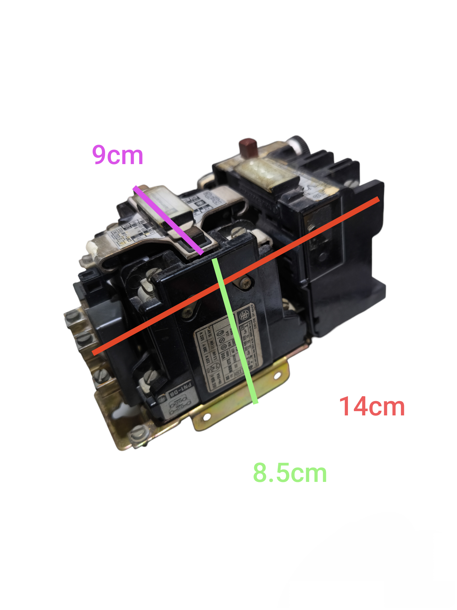 Telemecanique Magnetic Contactor with dimensions 14cm by 9cm by 8.5cm for power control