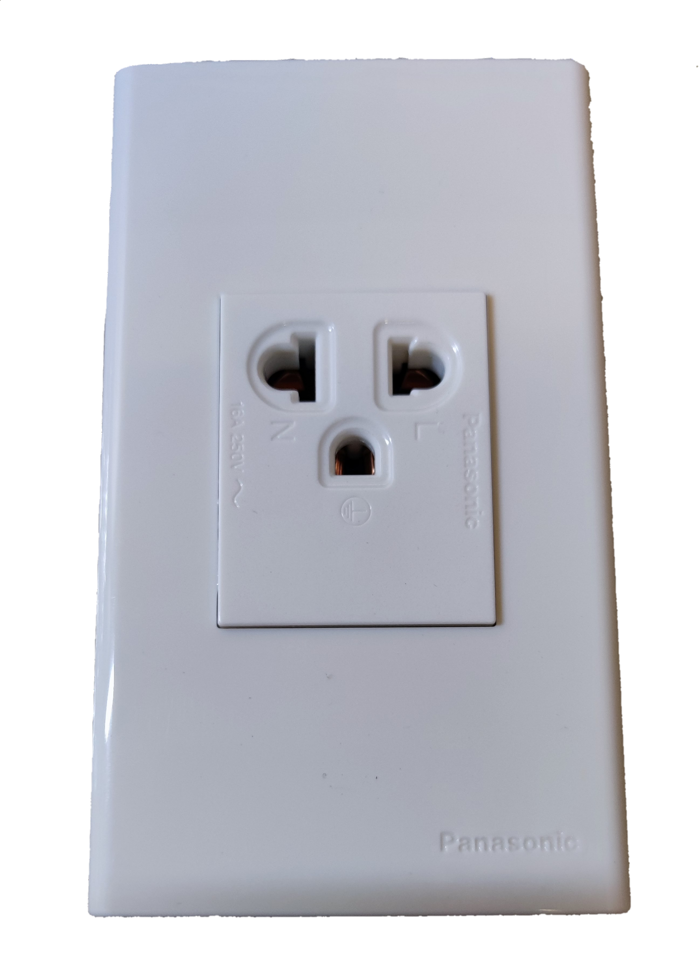 Panasonic white wall plate with 250V quick connect electrical socket flush mount three pin outlet