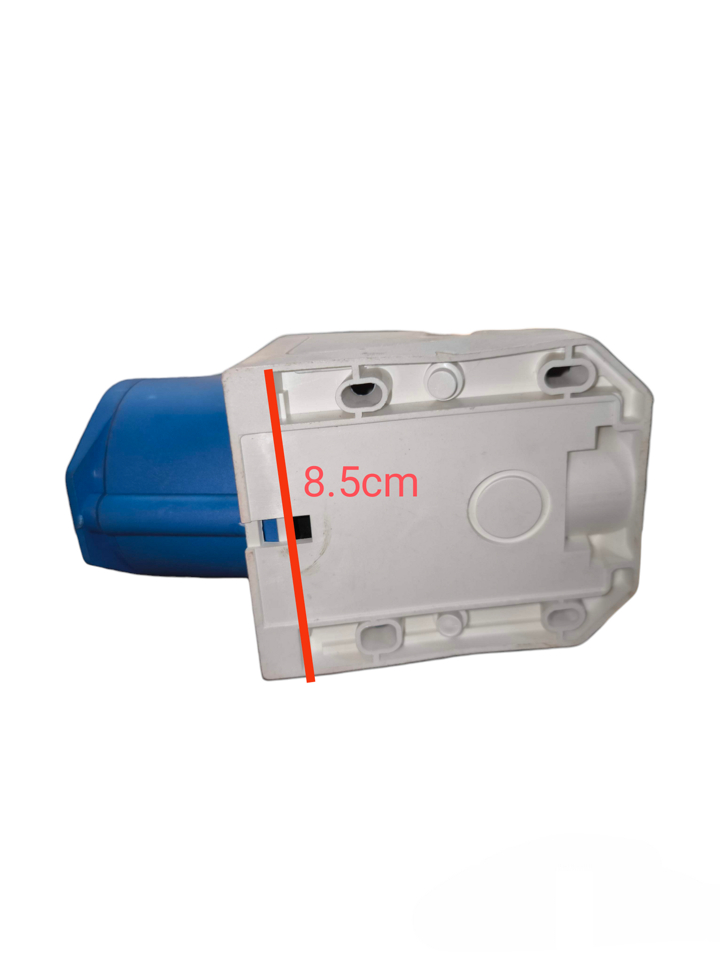 Sassin 3 Pins Industrial Outlet Wall Type power plug with blue and white casing for industrial use