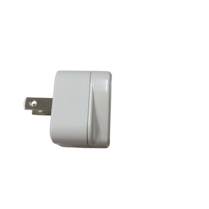 Omni Universal Adaptor, Round to Flat Adaptor, Universal to Flat Pin Adaptor 10A 250V WUA-002