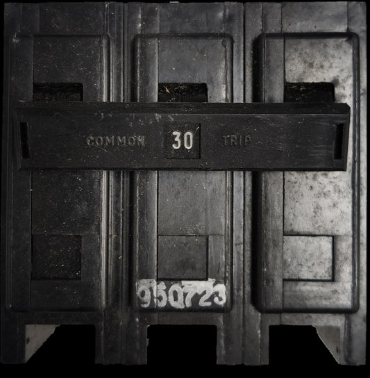 Westinghouse 30A 3 Pole 3 Phase Circuit Breaker Plug-in electrical part in black with numbered labels