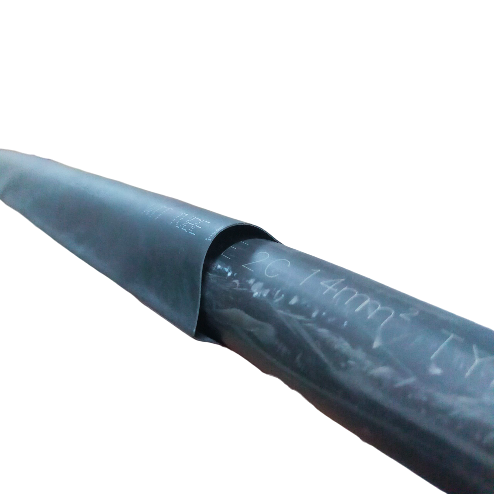 30mm Shrinkable Tube Black heat shrink sleeve for cable management protecting and insulating electrical cable bundles