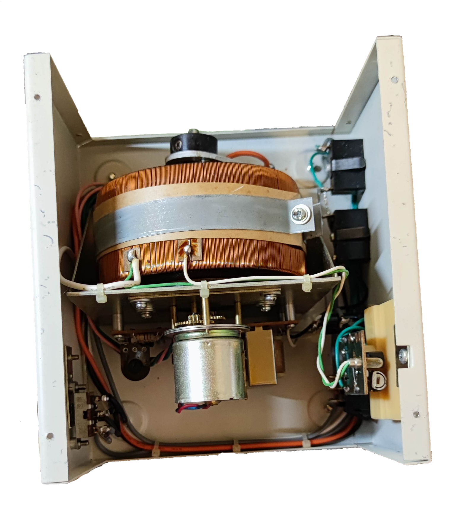 Electx Electrical Supply 250W automatic voltage regulator 220V power point with internal copper coil and wiring